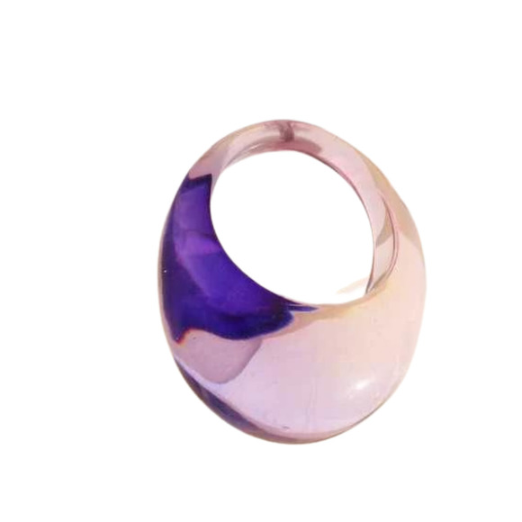 Oversized Ring Purple Ombre Acrylic Ring Big Ring Translucent Cocktail Ring NEW - Picture 6 of 7